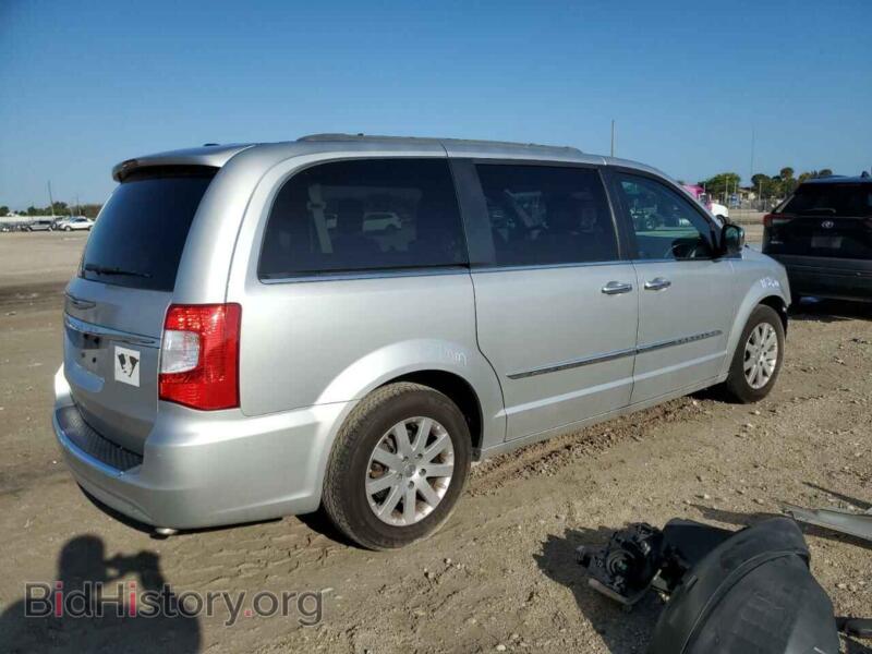 2011 Chrysler MINIVAN (VIN 2A4RR8DG6BR783623) — photo 3 of 14