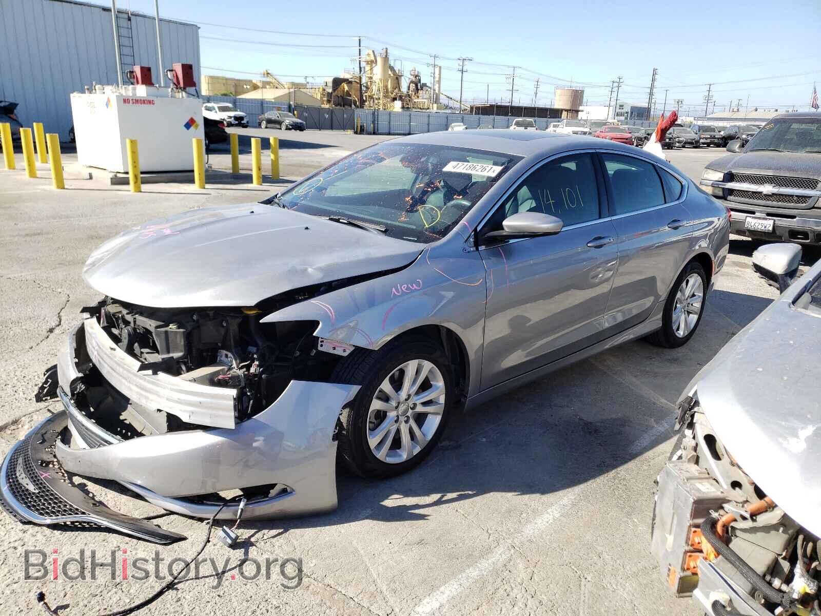 2017 CHRYSLER 200 - VIN: 1C3CCCAG3HN502568 - Фото 2