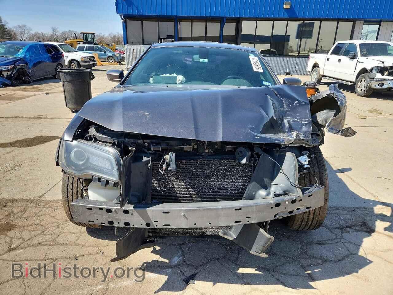 2019 CHRYSLER 300 - VIN: 2C3CCAGG2KH569772 - Photo 5