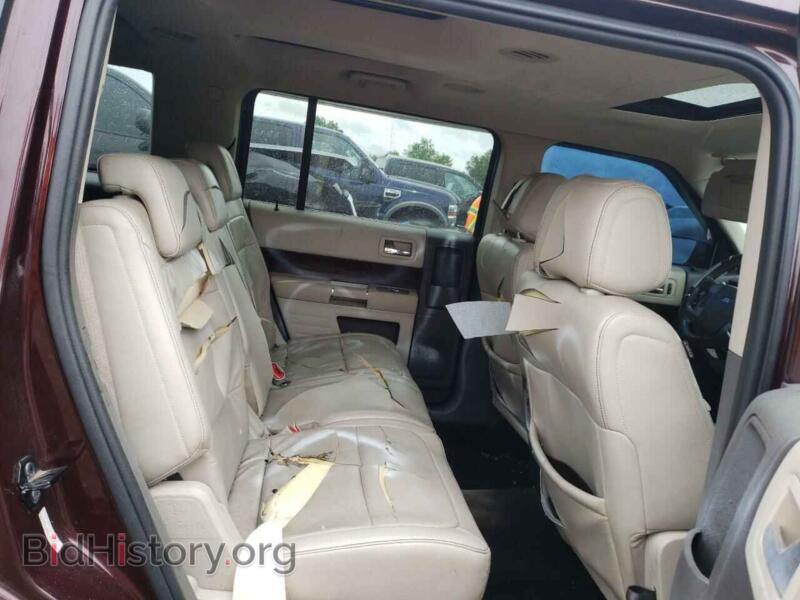 2011 Ford FLEX (VIN 2FMGK5CC0BBD00663) — photo 6 of 10