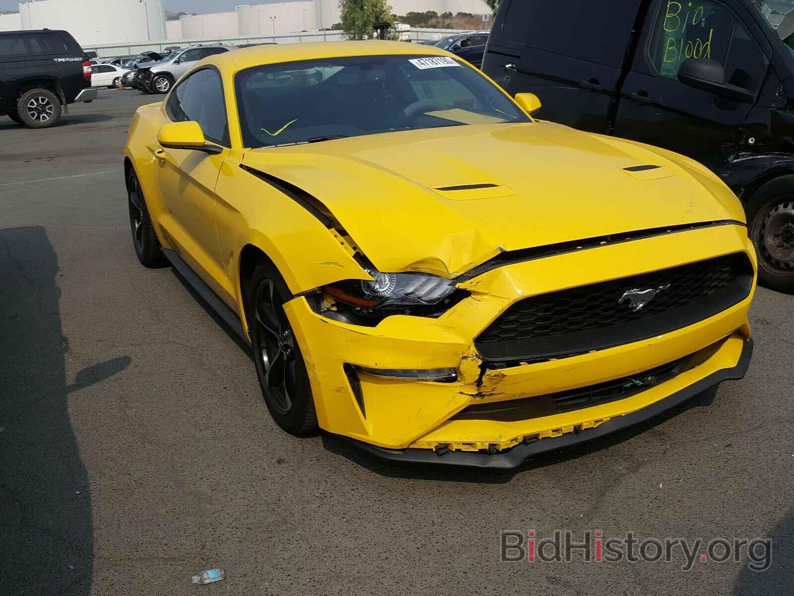 Photo 1FA6P8TH5J5160018 - FORD MUSTANG 2018