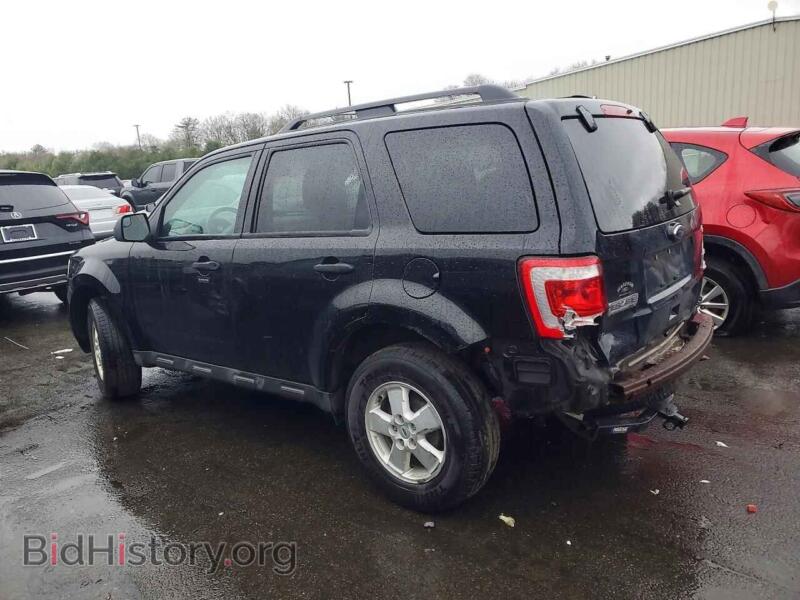 2010 Ford ESCAPE (VIN 1FMCU9D73AKB79102) — photo 2 of 12