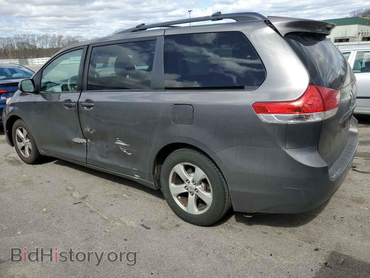 2011 TOYOTA All Models - VIN: 5TDKK3DCXBS175073 - Фото 2