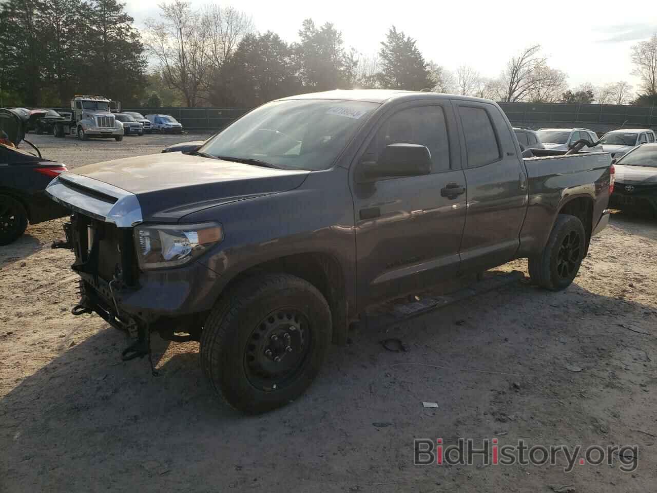 Фотография 5TFUY5F19LX880067 - TOYOTA TUNDRA 2020