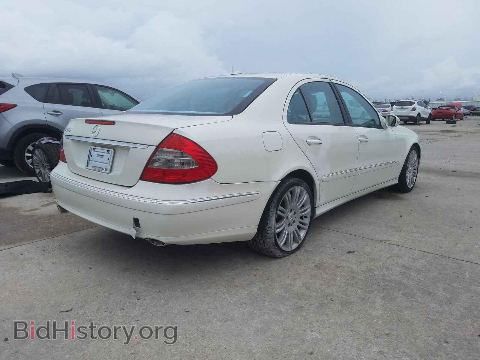 2007 MERCEDES-BENZ E CLASS - VIN: WDBUF56X67B178493 - Фото 4