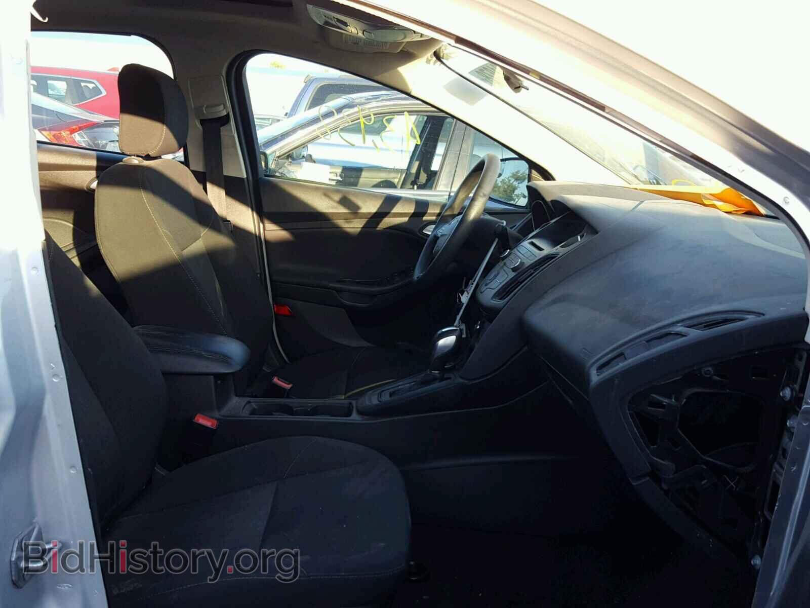 2016 FORD FOCUS - VIN: 1FADP3F21GL204375 - Photo 5