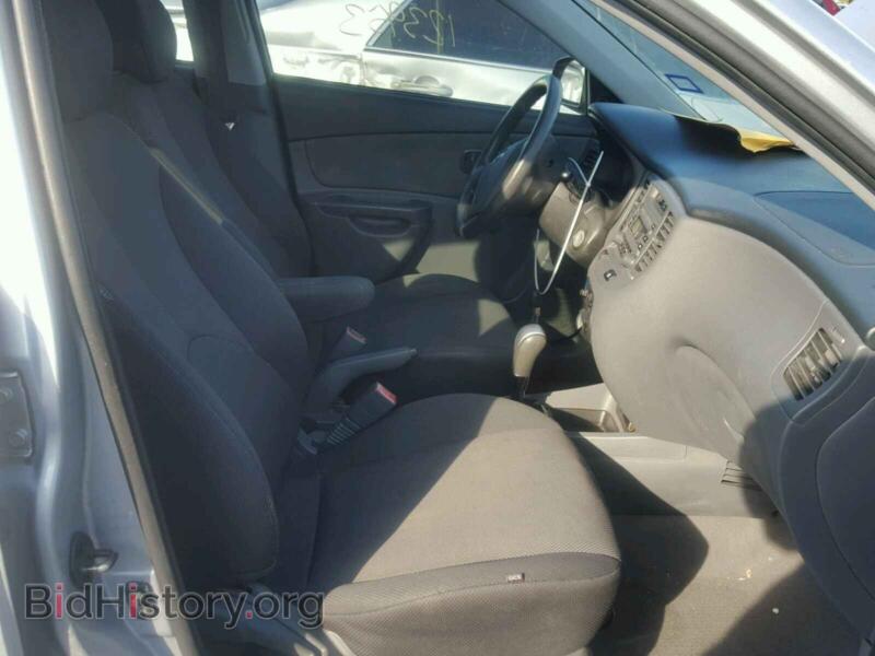 2007 Kia RIO BASE (VIN KNADE123776259184) — фото 5 из 10
