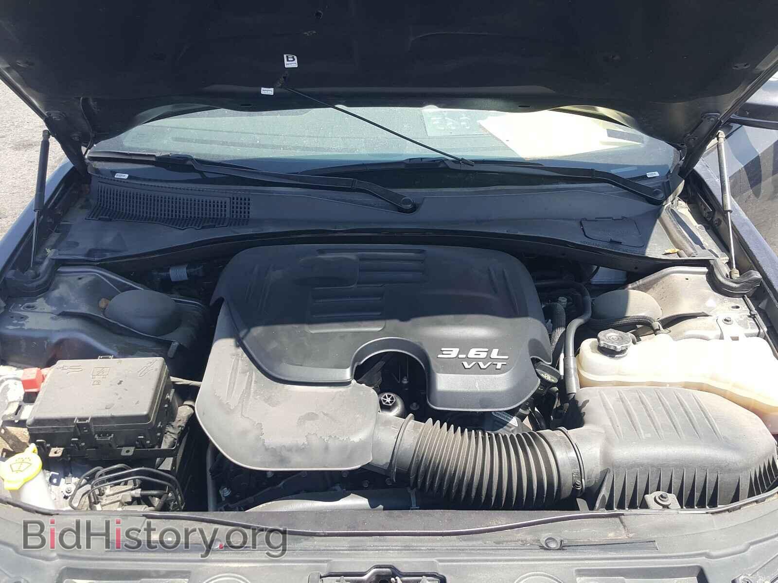 2019 CHRYSLER 300 - VIN: 2C3CCABG6KH562802 - Фото 7