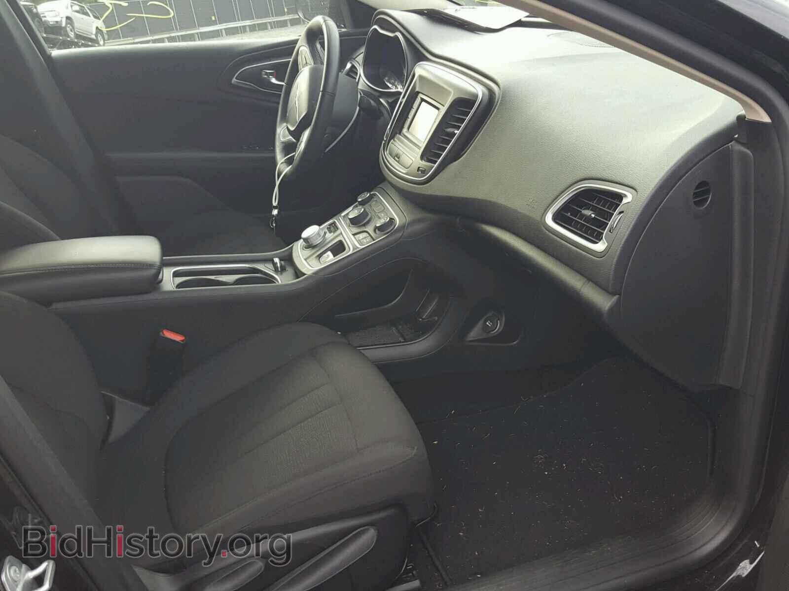 2016 CHRYSLER 200 - VIN: 1C3CCCAB0GN104575 - Фото 5