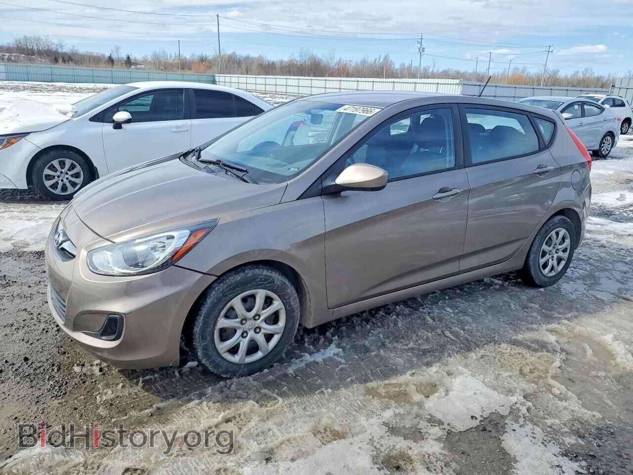 Photo KMHCT5AE7DU123042 - HYUNDAI ACCENT 2013