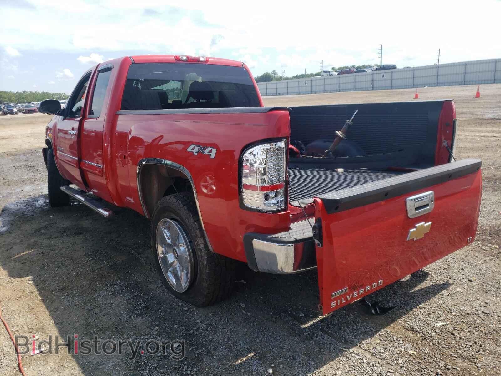 2011 CHEVROLET SILVERADO - VIN: 1GCRKSE39BZ337488 - Фото 3