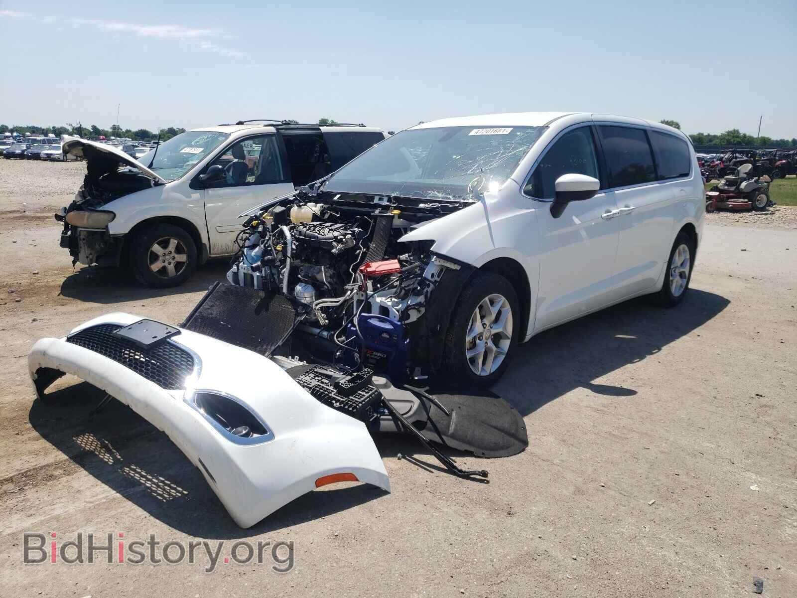 2017 CHRYSLER PACIFICA - VIN: 2C4RC1BG3HR768264 - Фото 2