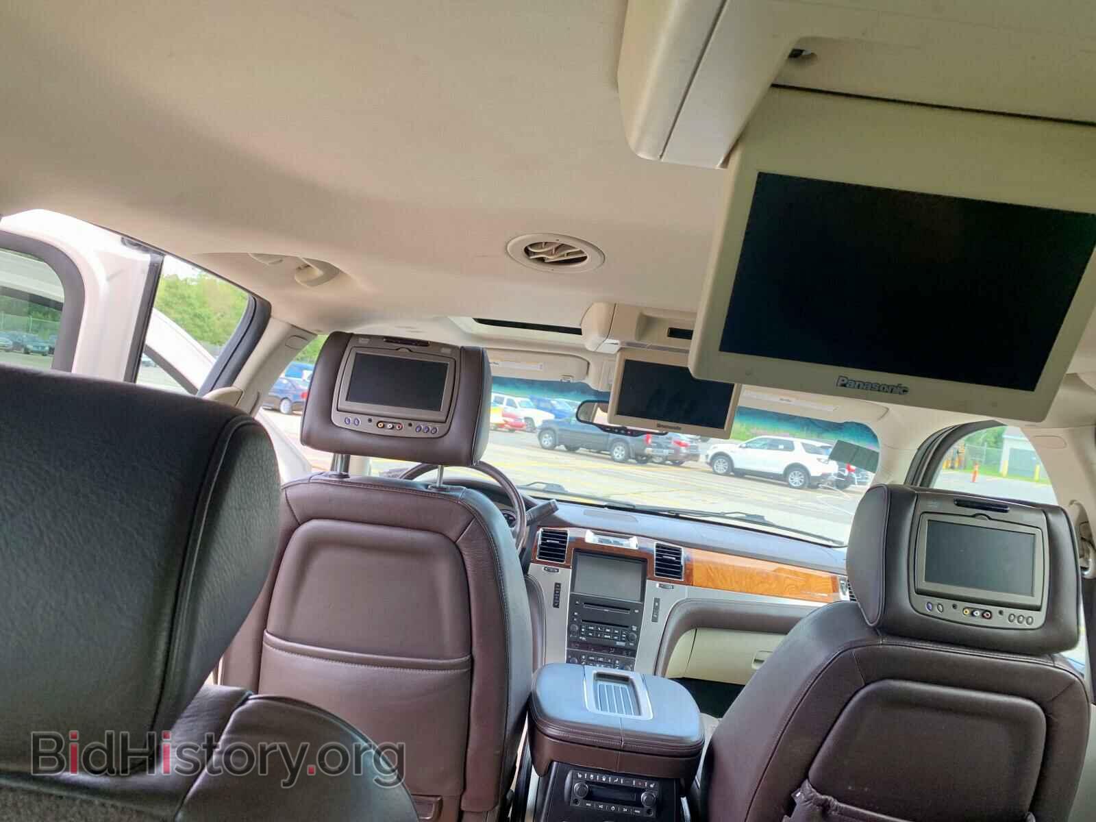 2010 CADILLAC ESCALADE E - VIN: 1GYUKKEF3AR257553 - Фото 8
