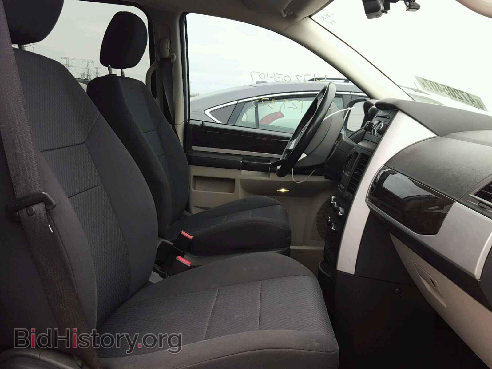 2010 DODGE CARAVAN - VIN: 2D4RN5D16AR256422 - Фото 5