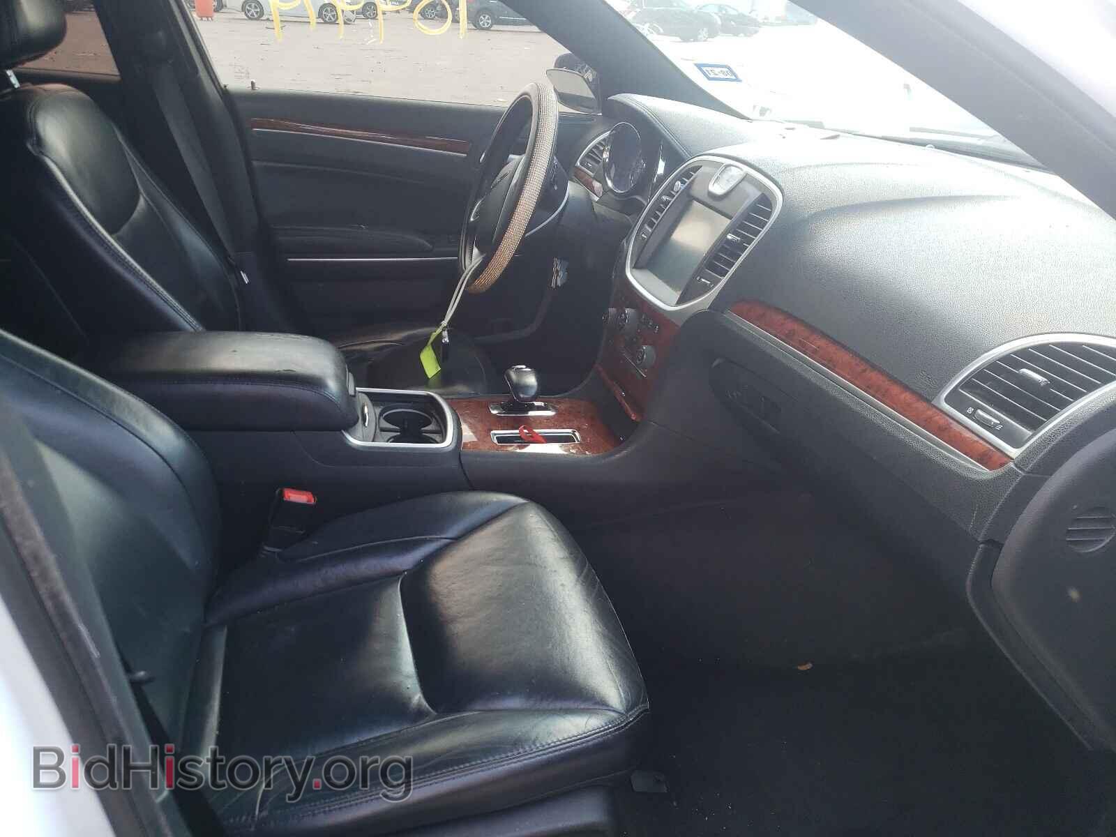 2013 CHRYSLER 300 - VIN: 2C3CCAAG9DH627310 - Фото 5