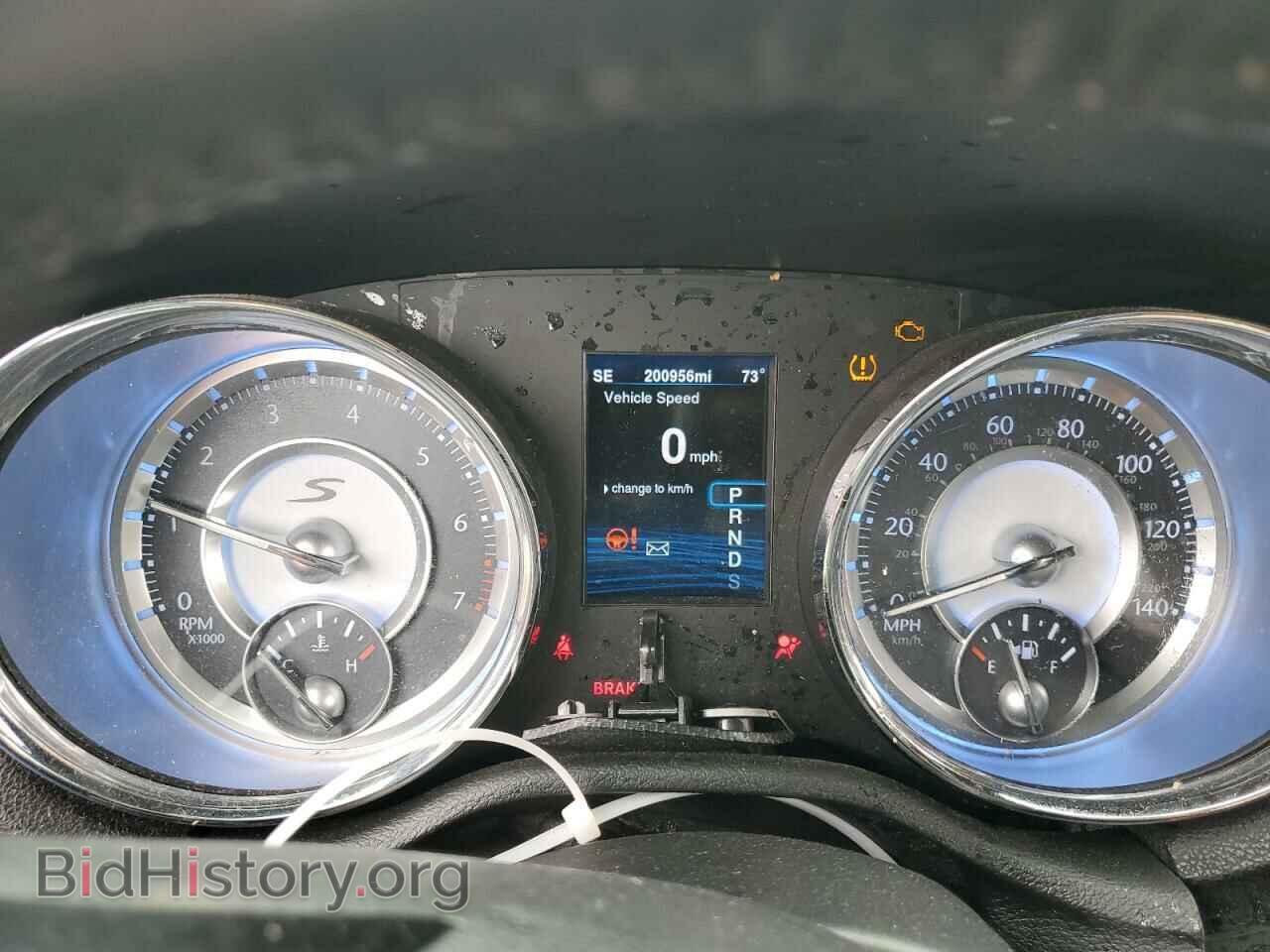 2014 CHRYSLER 300 - VIN: 2C3CCAGG3EH331546 - Фото 9