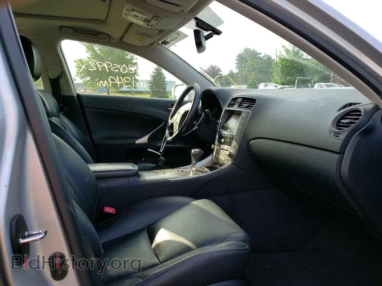 2010 LEXUS IS - VIN: JTHCF5C22A5042646 - Фото 5