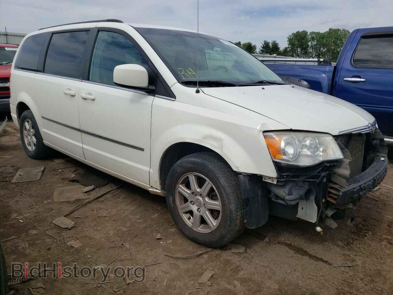 Photo 2A4RR5D17AR369615 - CHRYSLER MINIVAN 2010