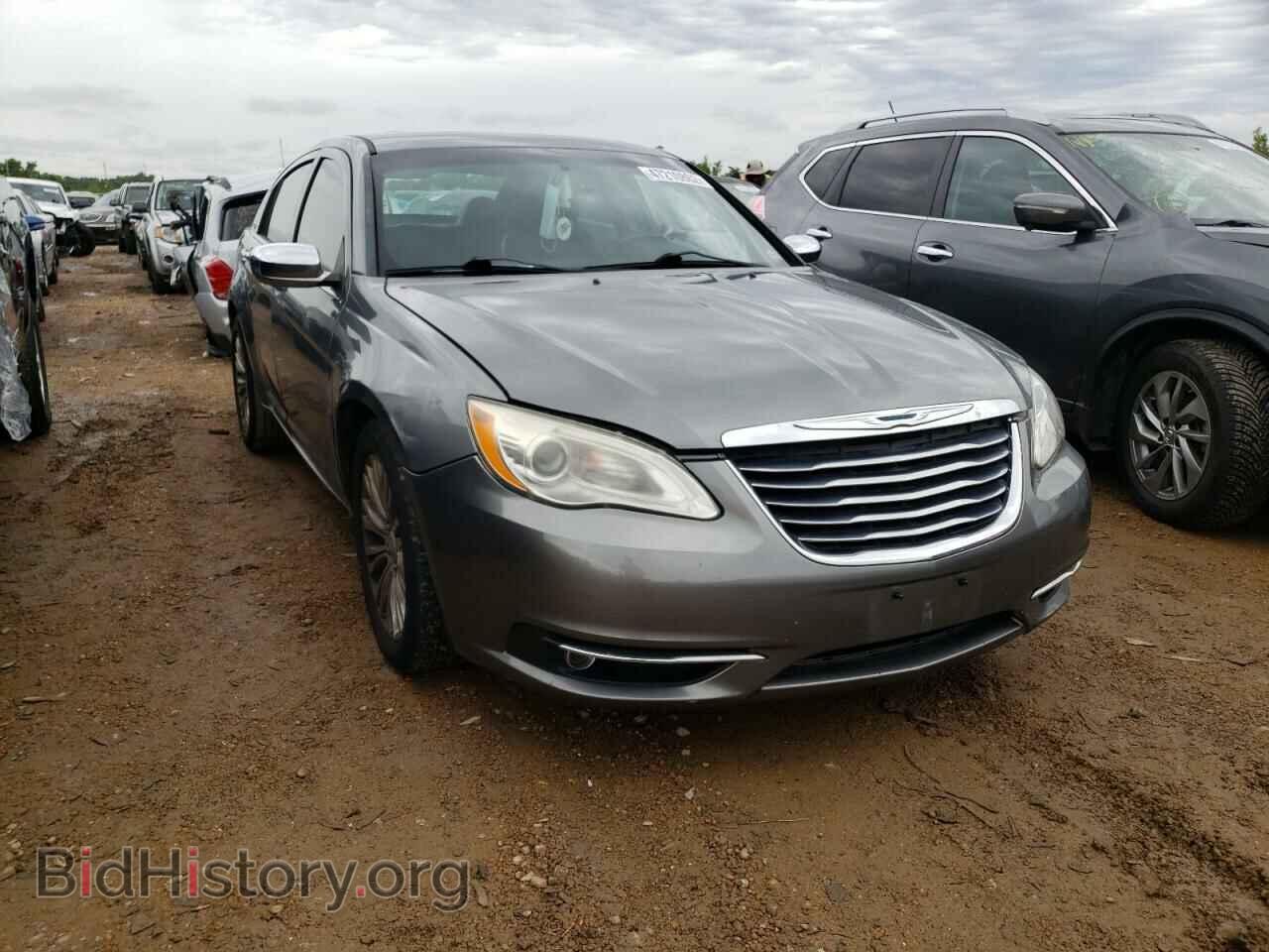 Photo 1C3BC2FG2BN618687 - CHRYSLER 200 2011