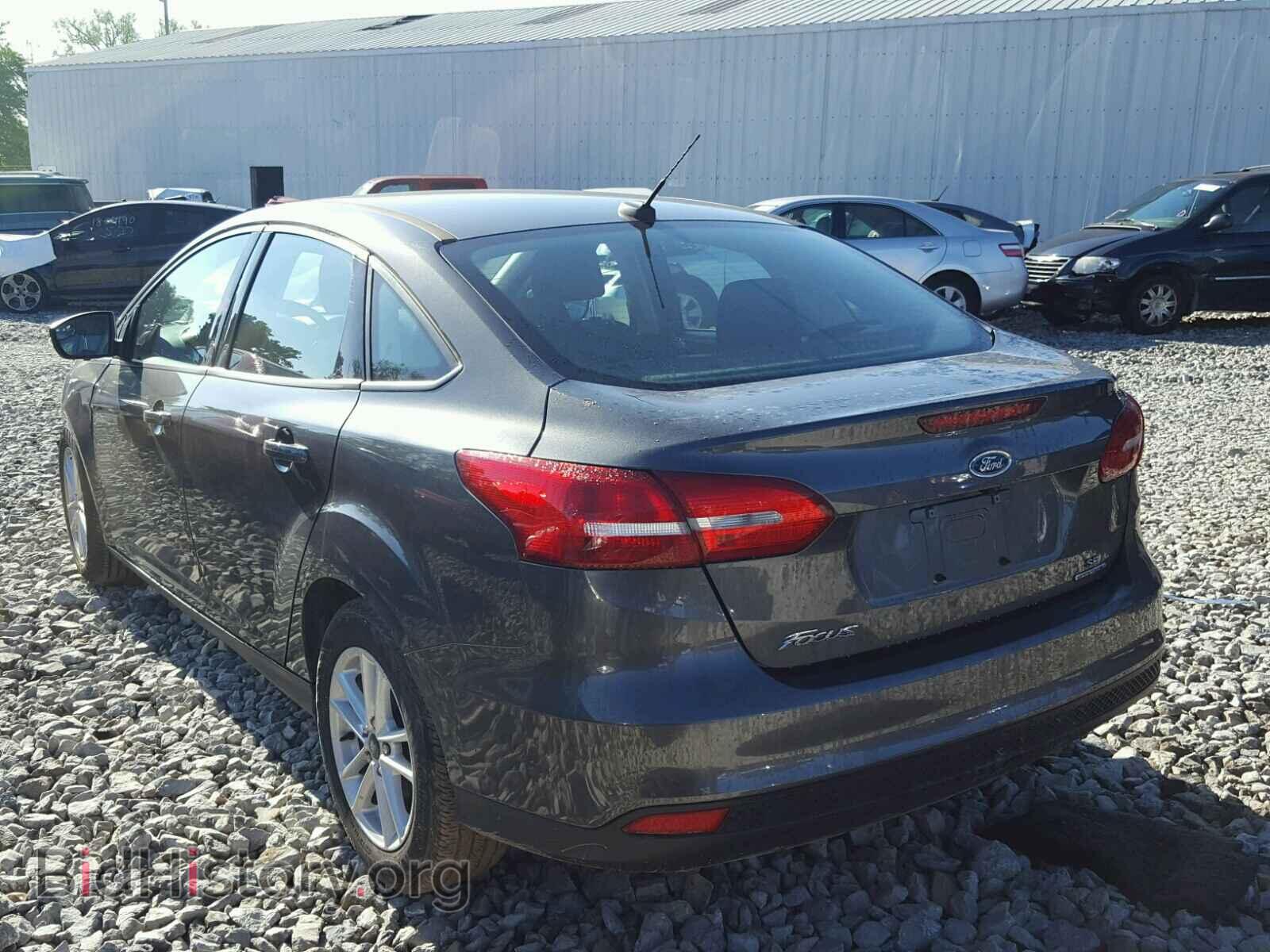 2016 FORD FOCUS - VIN: 1FADP3F27GL398068 - Photo 3