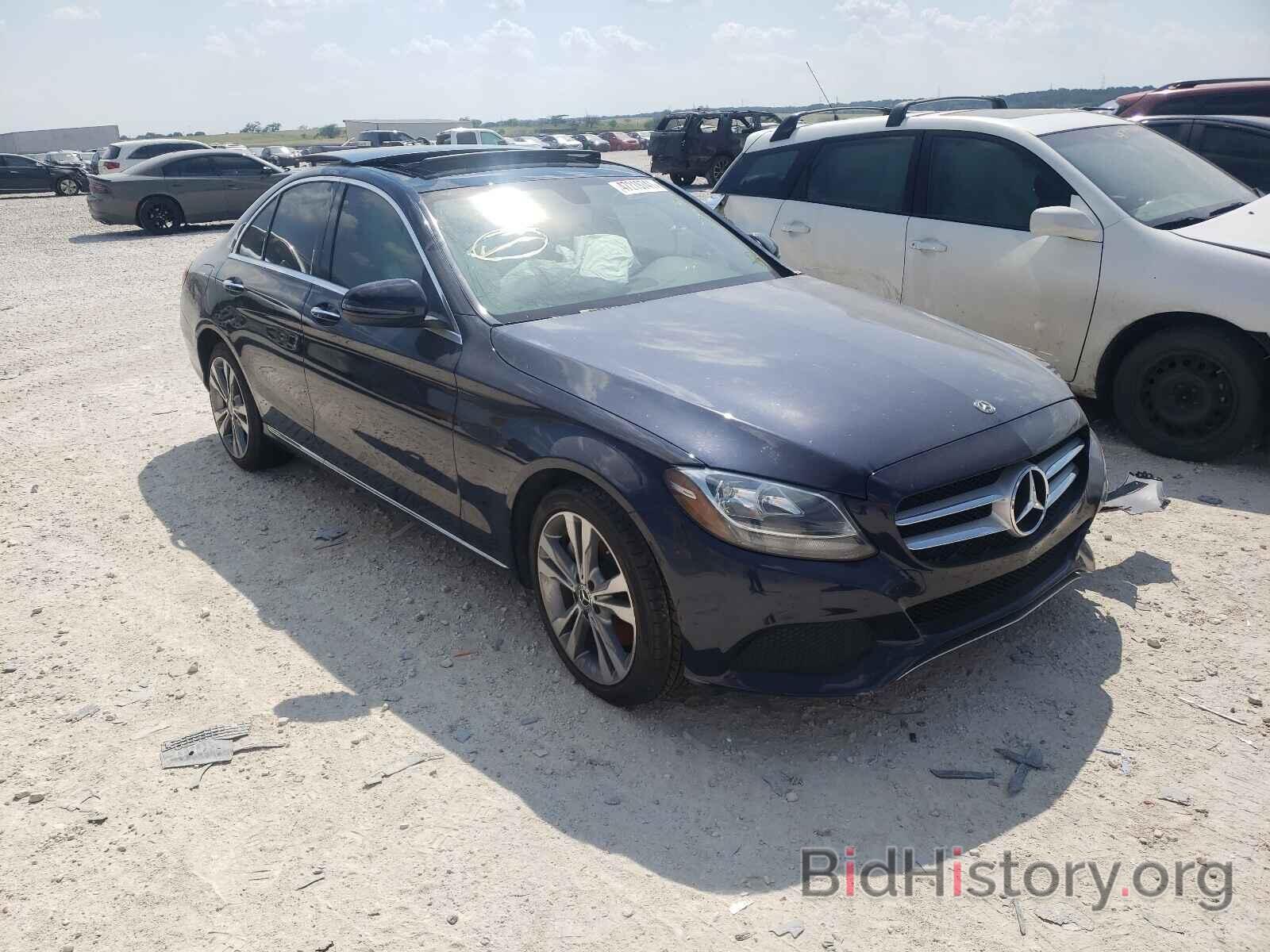 Photo WDDWF4JB6HR308559 - MERCEDES-BENZ C CLASS 2017