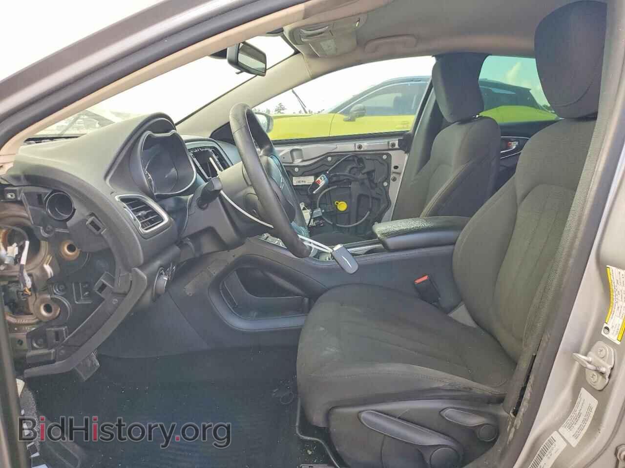 2016 CHRYSLER 200 - VIN: 1C3CCCAB3GN111908 - Фото 7