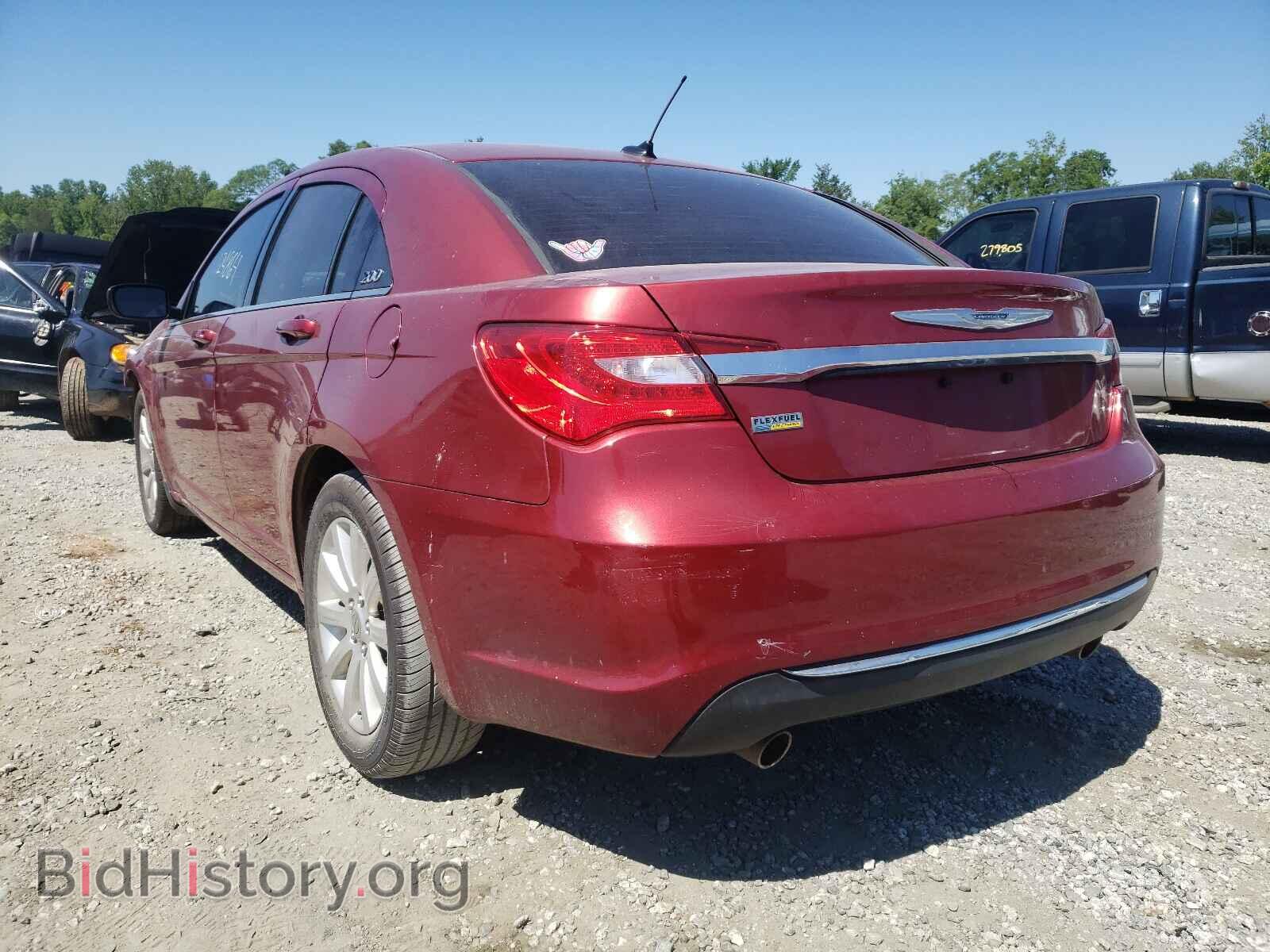 2013 CHRYSLER 200 - VIN: 1C3CCBBG6DN528214 - Фото 3