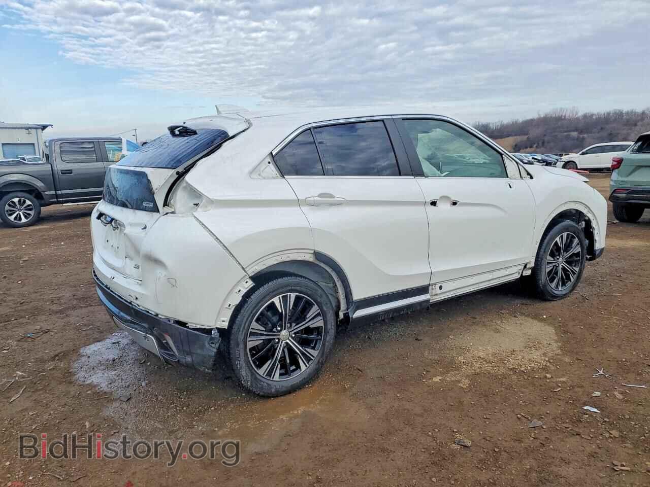 2020 MITSUBISHI ECLIPSE - VIN: JA4AT5AAXLZ037339 - Photo 3