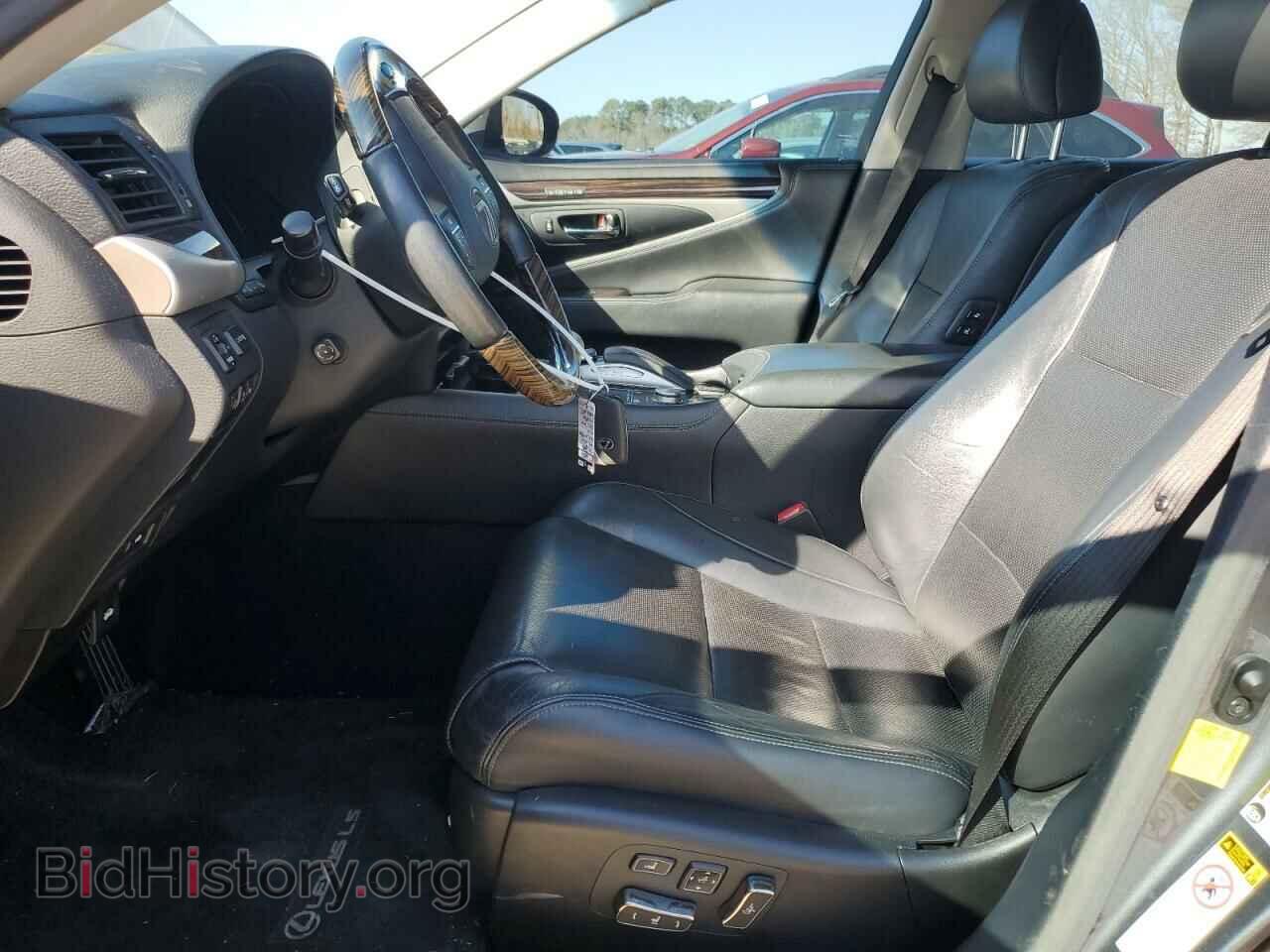 2016 LEXUS LS460 - VIN: JTHBL5EF5G5141362 - Photo 7