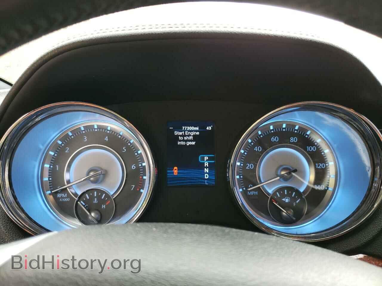 2012 CHRYSLER 300 - VIN: 2C3CCACG0CH192429 - Фото 9