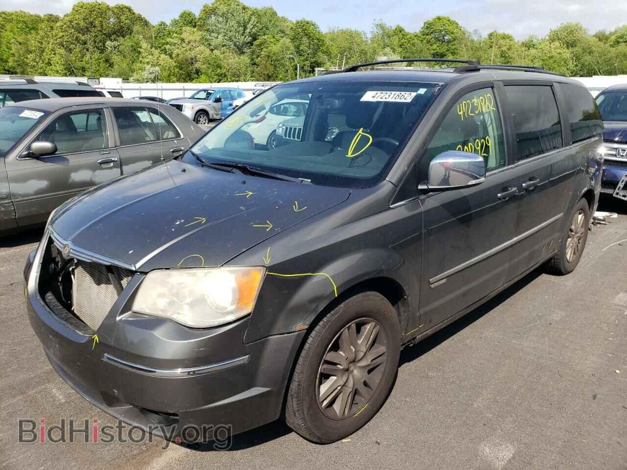 2010 CHRYSLER MINIVAN - VIN: 2A4RR5DX5AR290965 - Фото 2