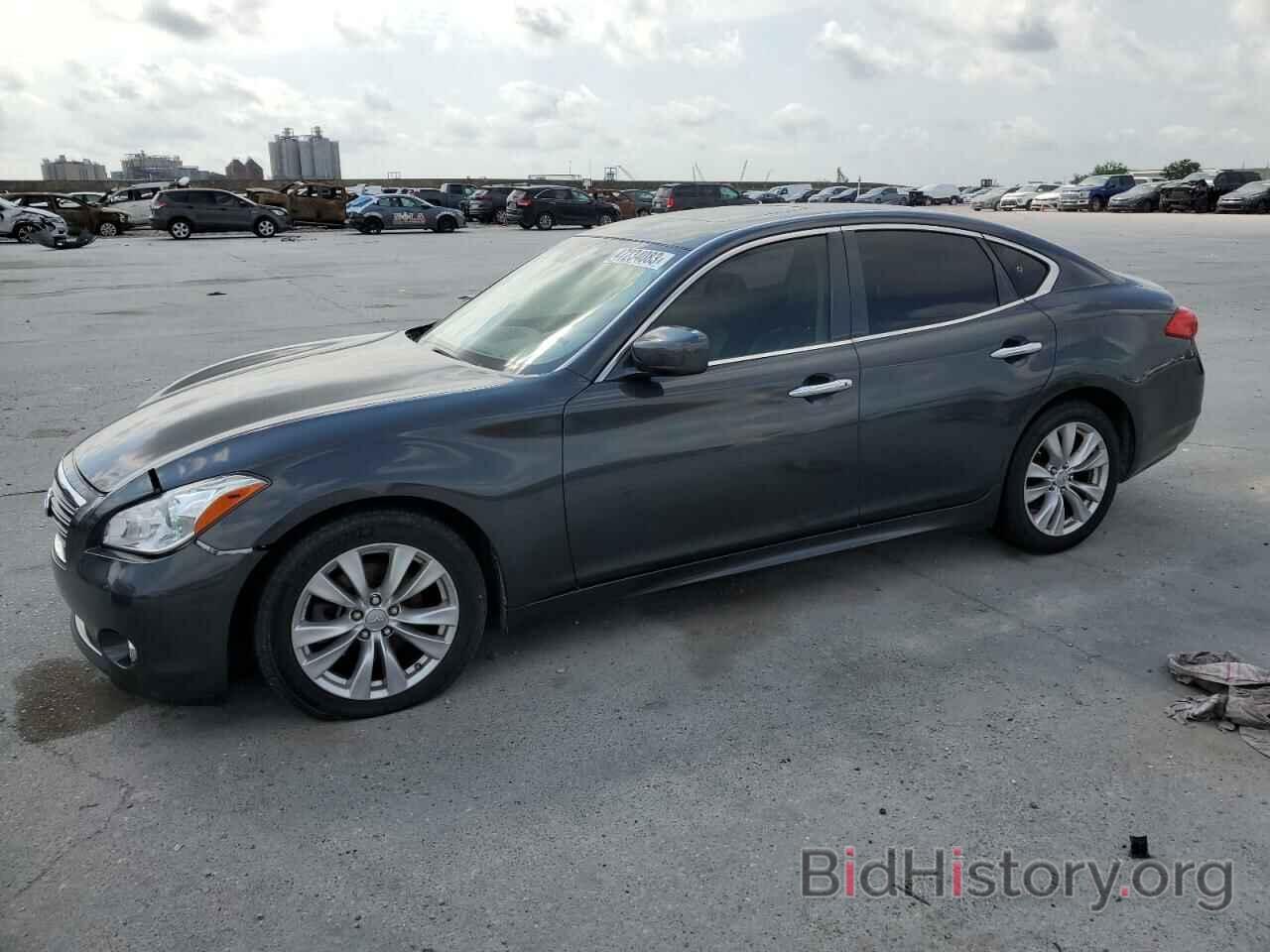 Photo JN1AY1AP5BM520093 - INFINITI M56 2011