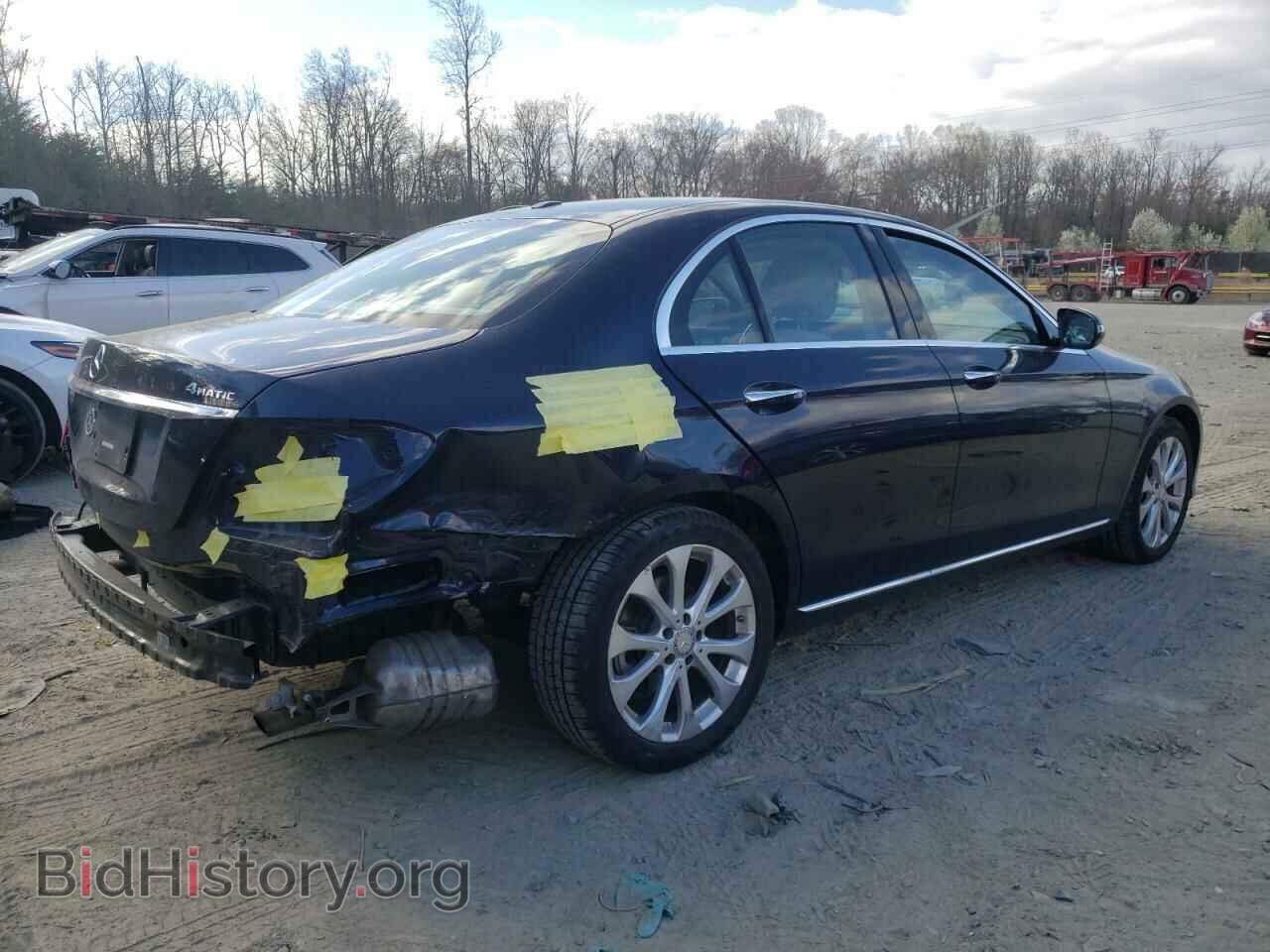 2017 MERCEDES-BENZ E-CLASS - VIN: WDDZF4KB3HA114033 - Фото 3