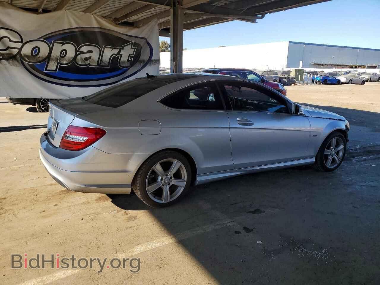 2012 MERCEDES-BENZ C-CLASS - VIN: WDDGJ4HB4CF886355 - Фото 3