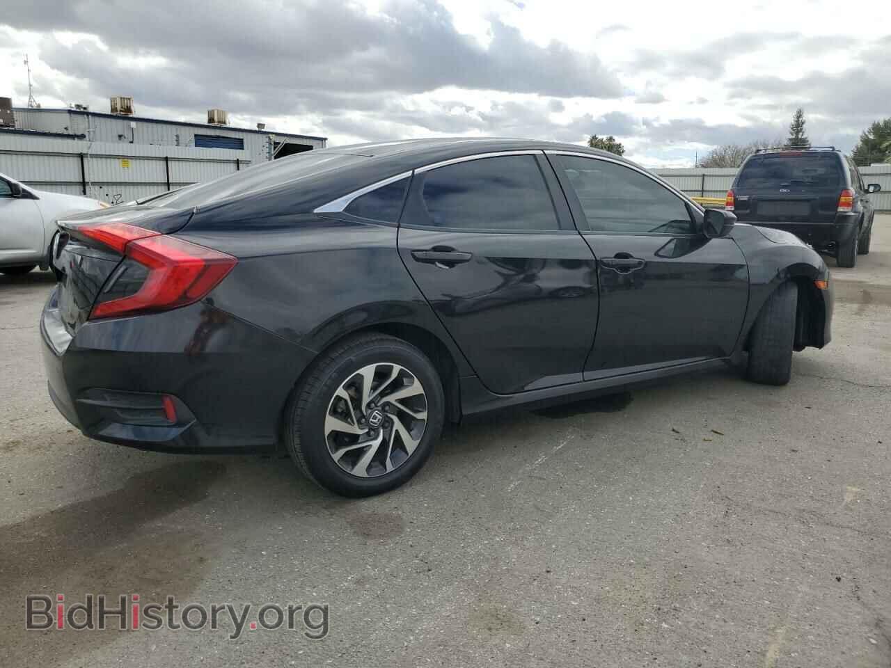 2017 HONDA CIVIC - VIN: 2HGFC2F55HH556765 - Фото 3