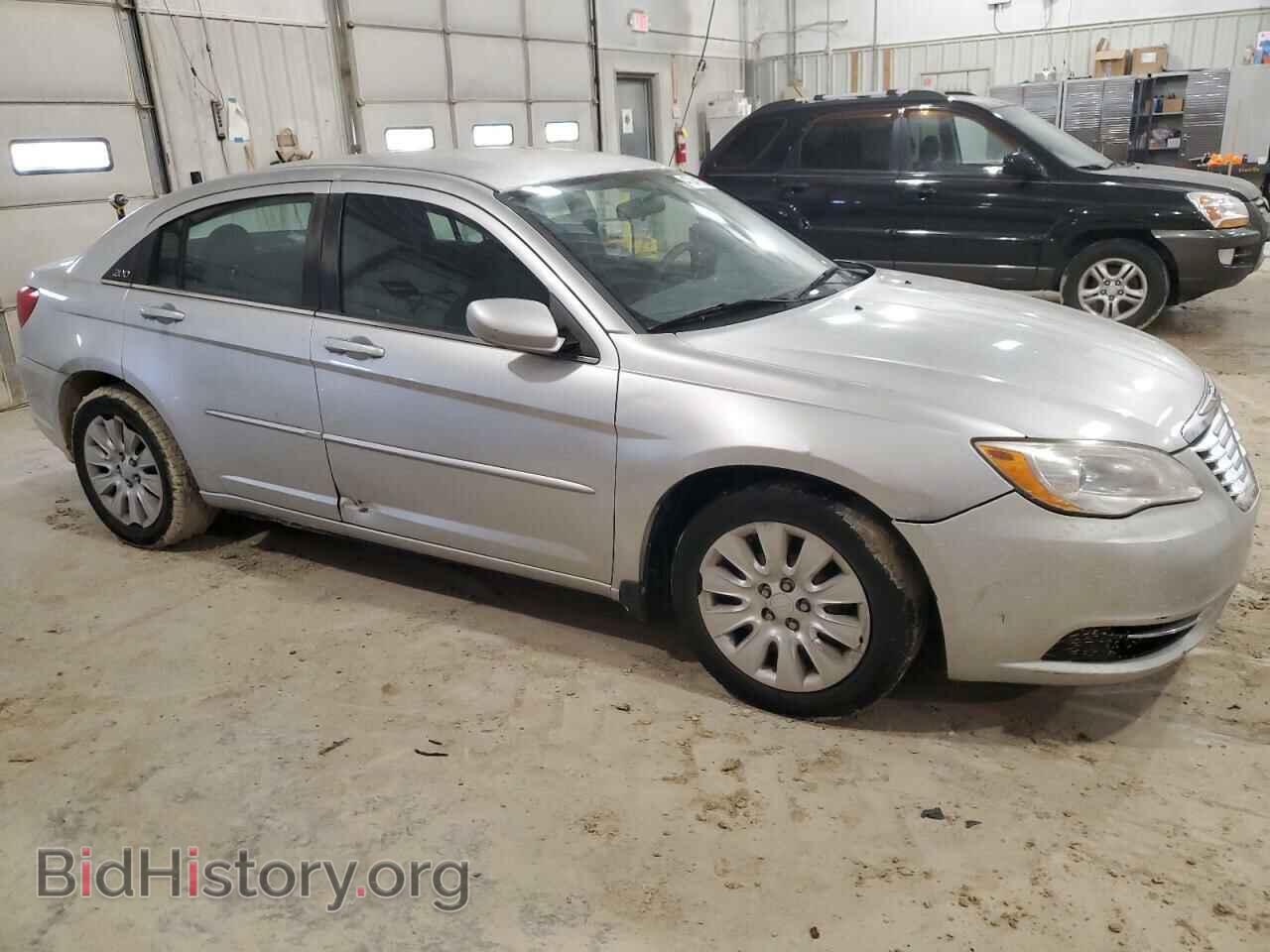 2012 CHRYSLER 200 - VIN: 1C3CCBAB2CN225967 - Фото 4