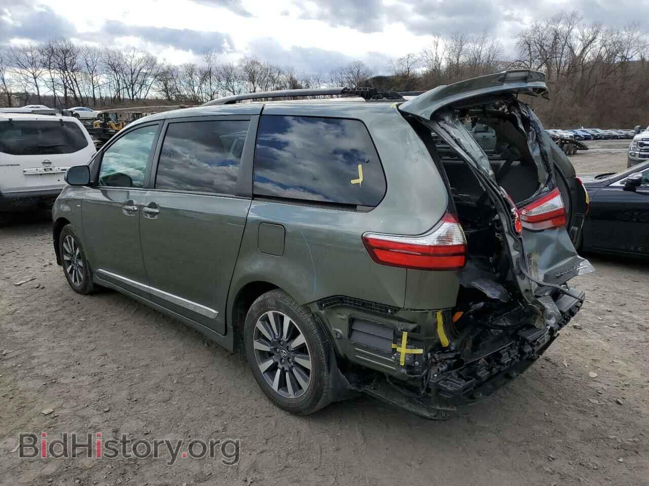 2018 TOYOTA All Models - VIN: 5TDDZ3DC3JS208143 - Фото 2