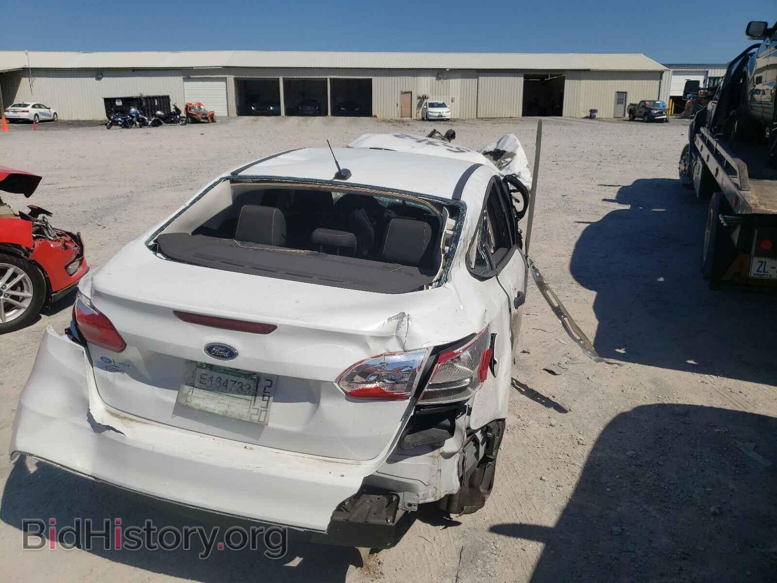 2016 FORD FOCUS - VIN: 1FADP3E22GL329645 - Photo 4