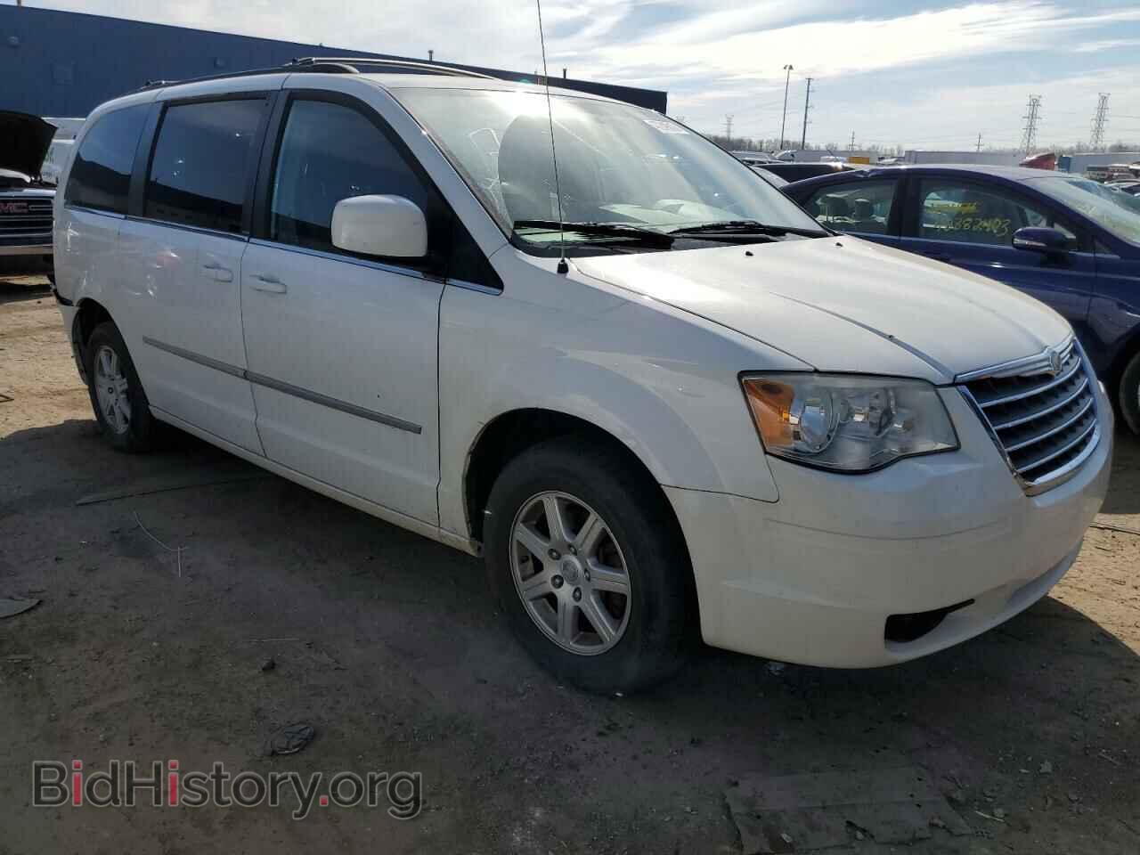 2010 CHRYSLER MINIVAN - VIN: 2A4RR5D19AR267443 - Фото 4