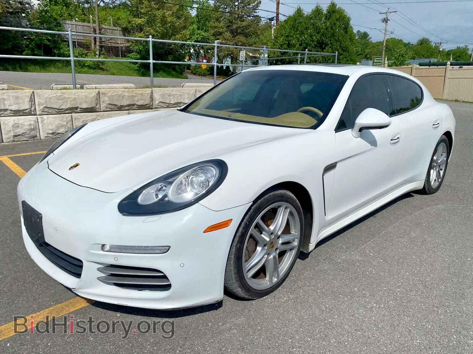 2016 PORSCHE PANAMERA - VIN: WP0AA2A72GL002463 - Фото 2