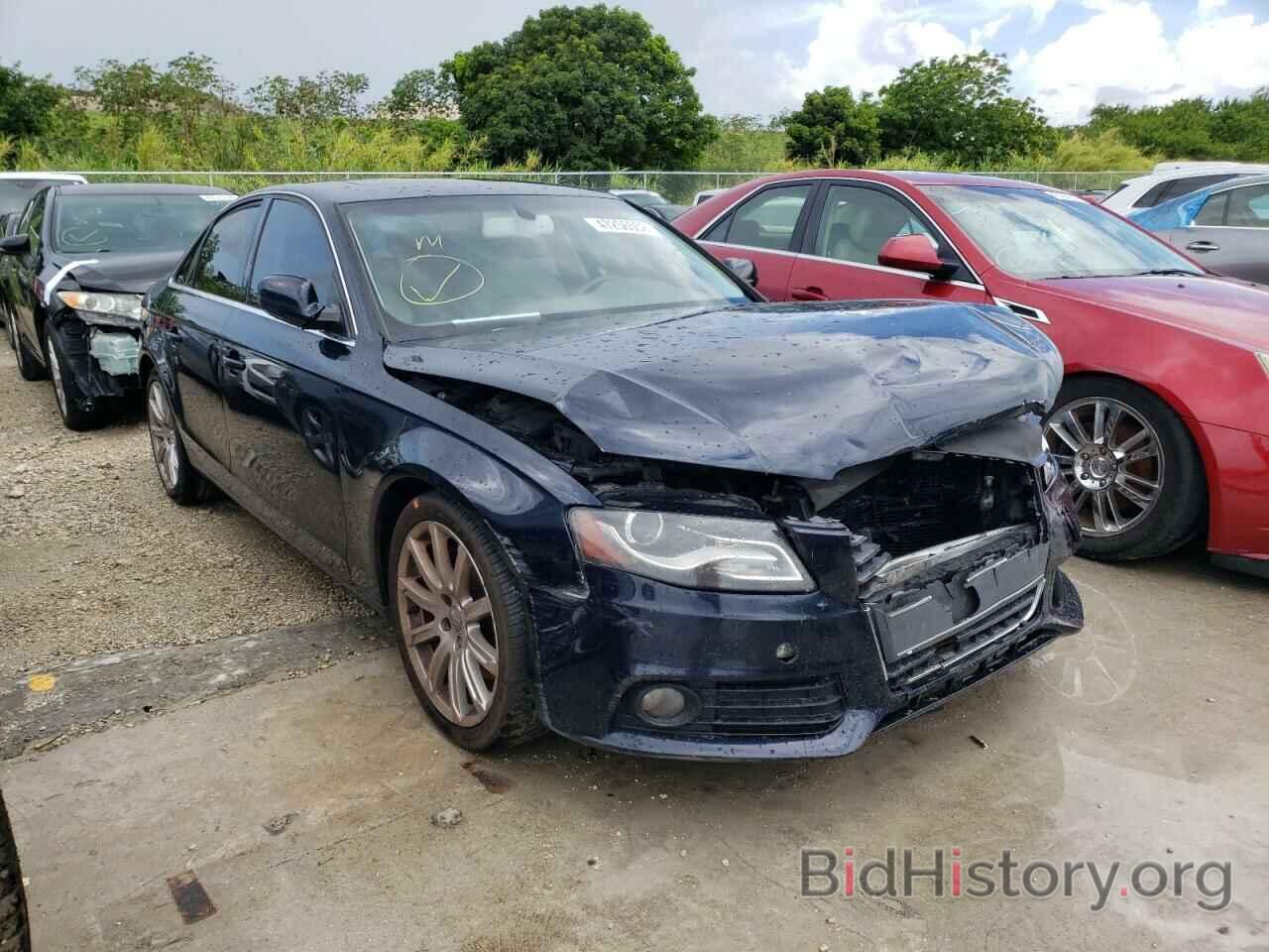 Photo WAUEFAFL1BN056740 - AUDI A4 2011