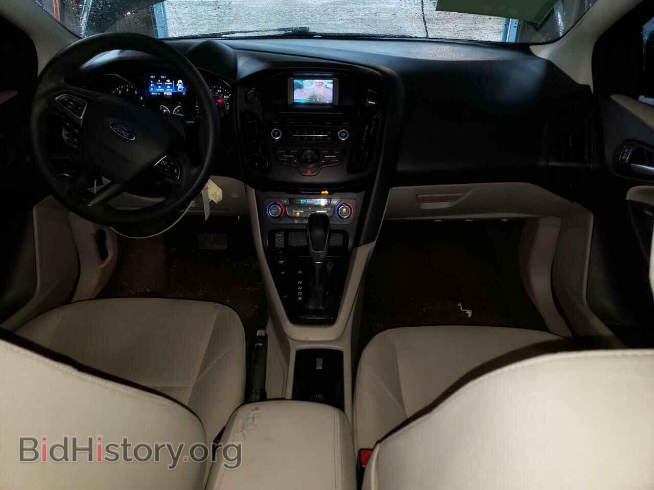 2017 FORD FOCUS - VIN: 1FADP3FEXHL236558 - Photo 8