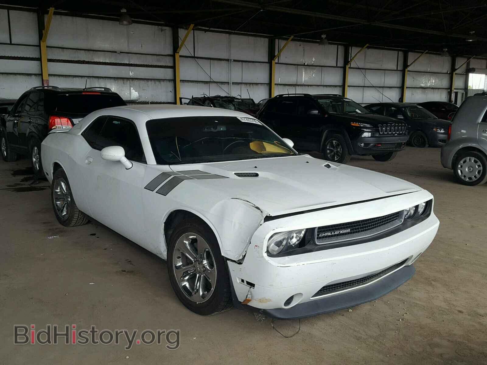 Фотография 2C3CDYAG1EH302772 - DODGE CHALLENGER 2014