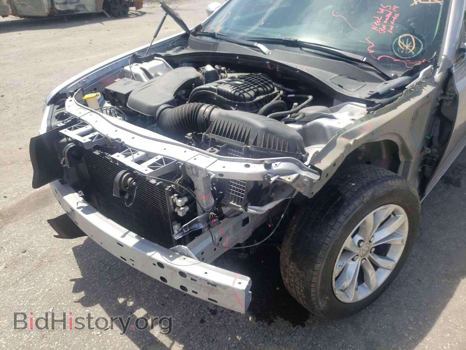 2016 CHRYSLER 300 - VIN: 2C3CCAAG2GH197706 - Фото 9