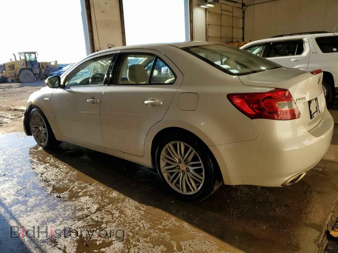 2011 SUZUKI KIZASHI - VIN: JS2RF9A35B6110521 - Photo 2