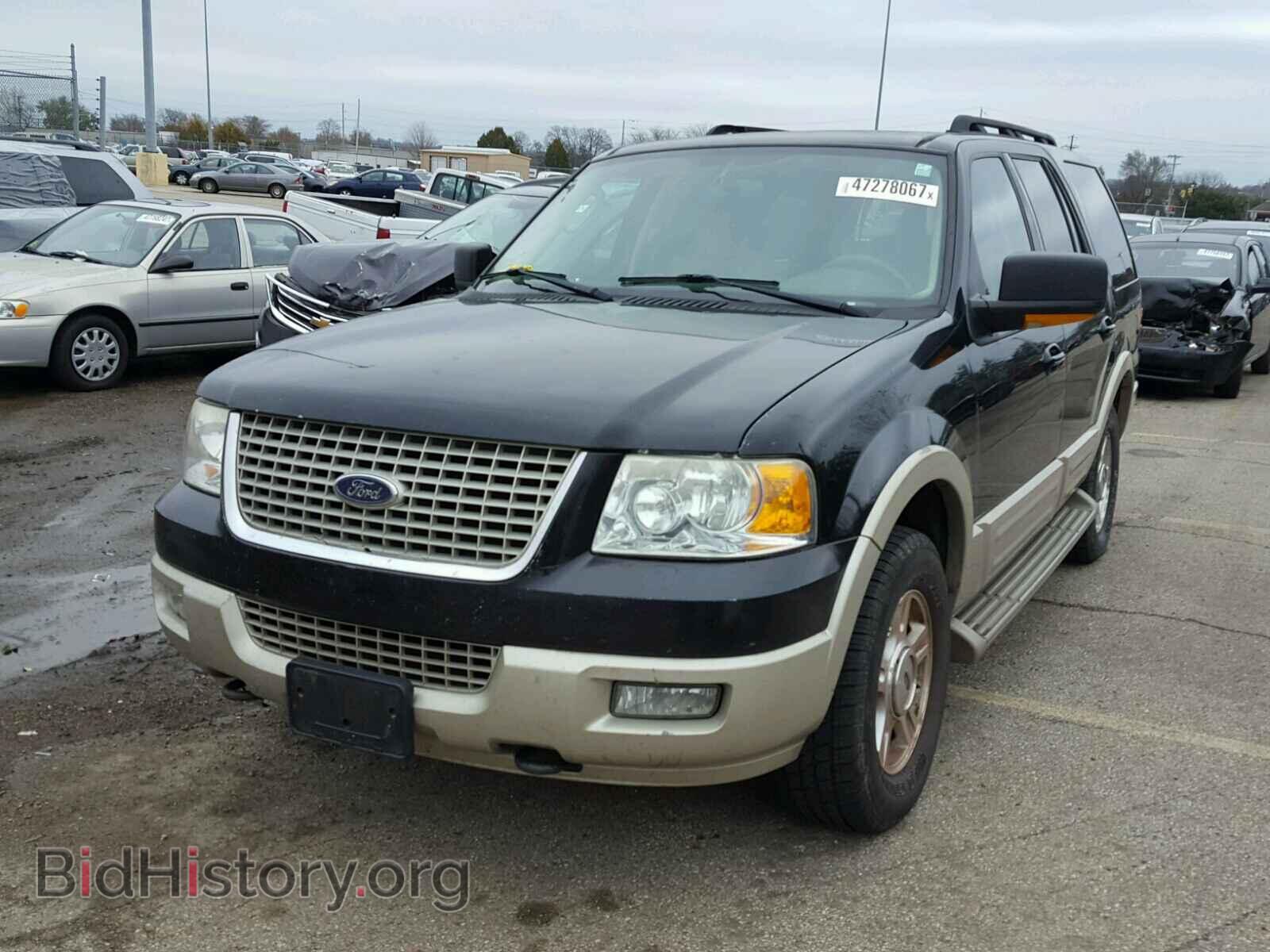 2006 FORD EXPEDITION - VIN: 1FMPU18596LA15401 - Фото 2