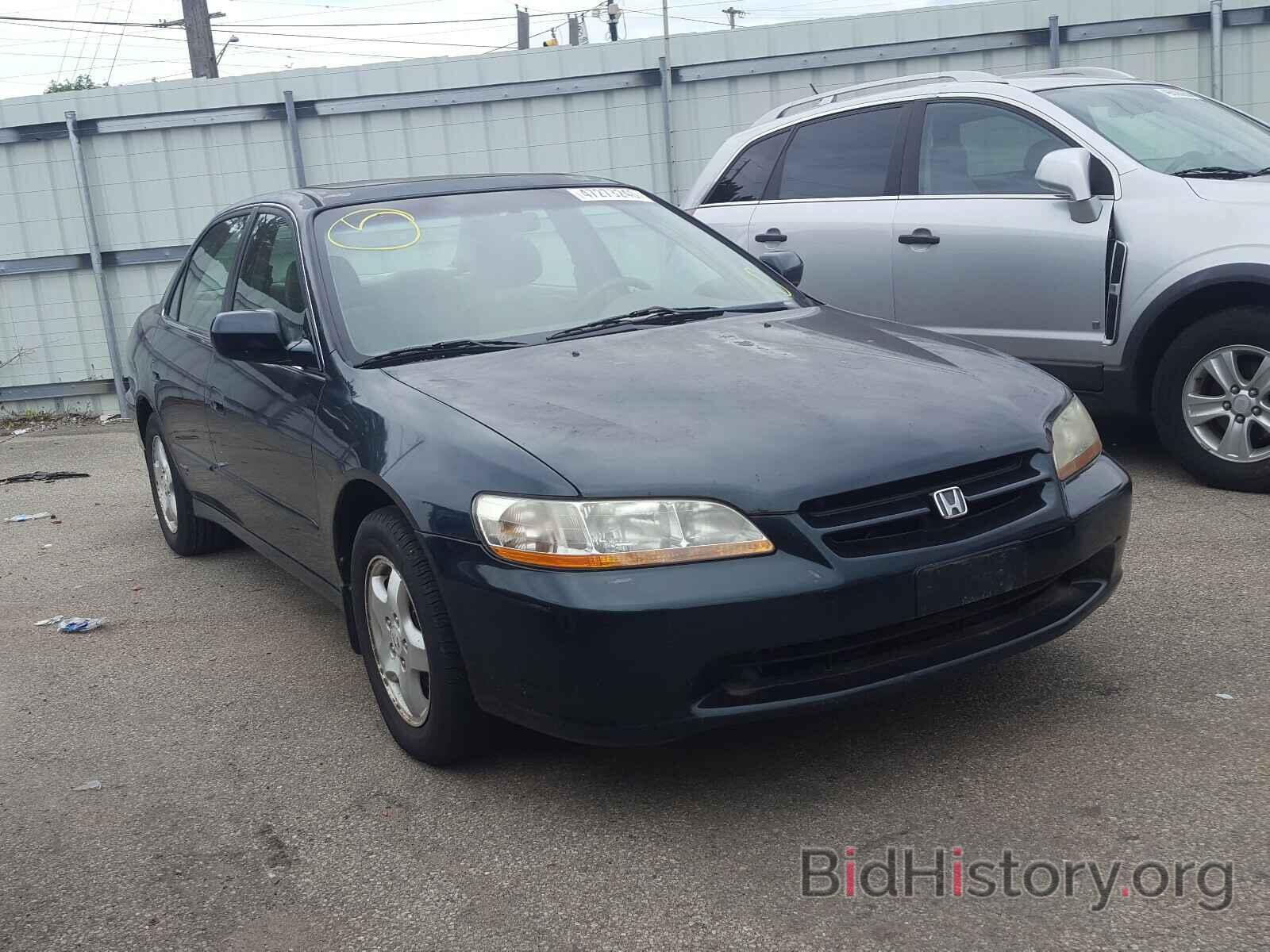 Photo 1HGCG1656XA041496 - HONDA ACCORD 1999