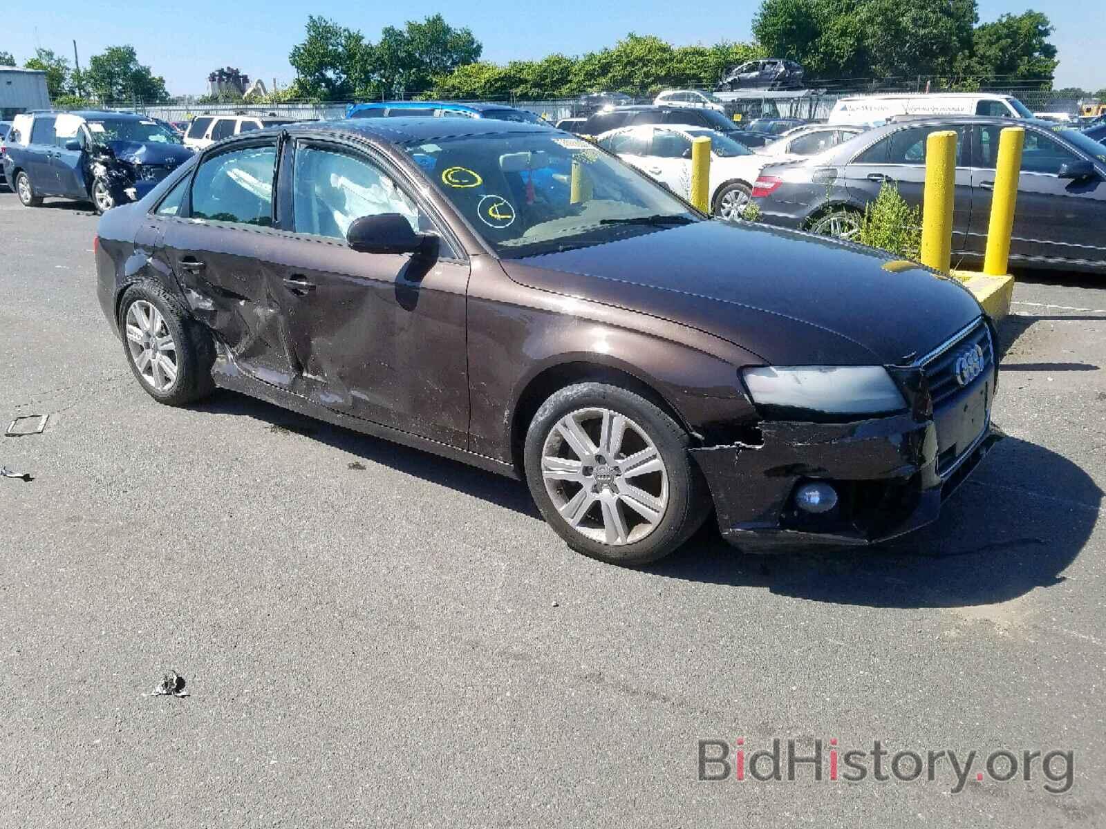 Фотография WAUAFAFL8BN045460 - AUDI A4 2011