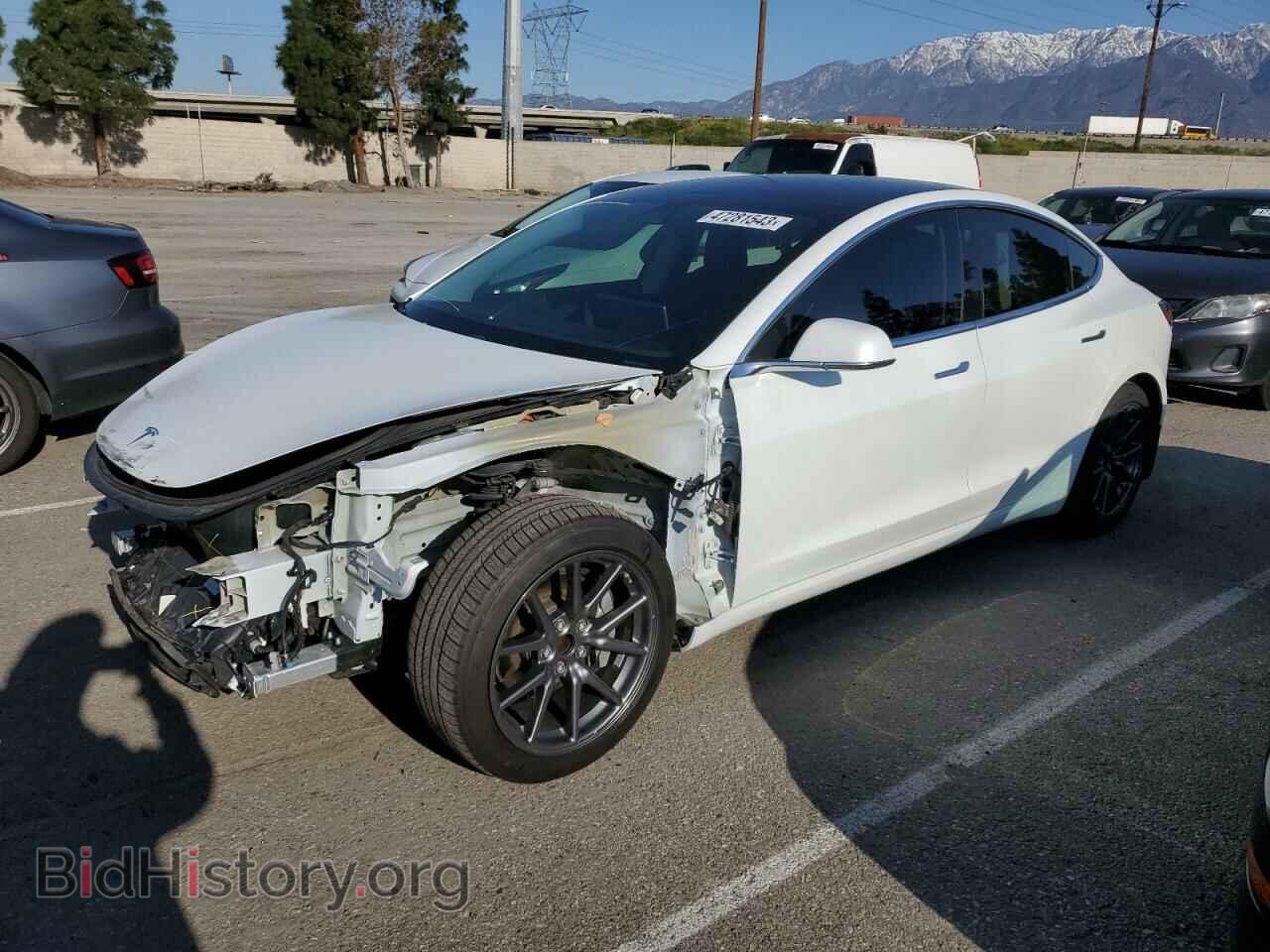 Photo 5YJ3E1EA6JF059076 - TESLA MODEL 3 2018