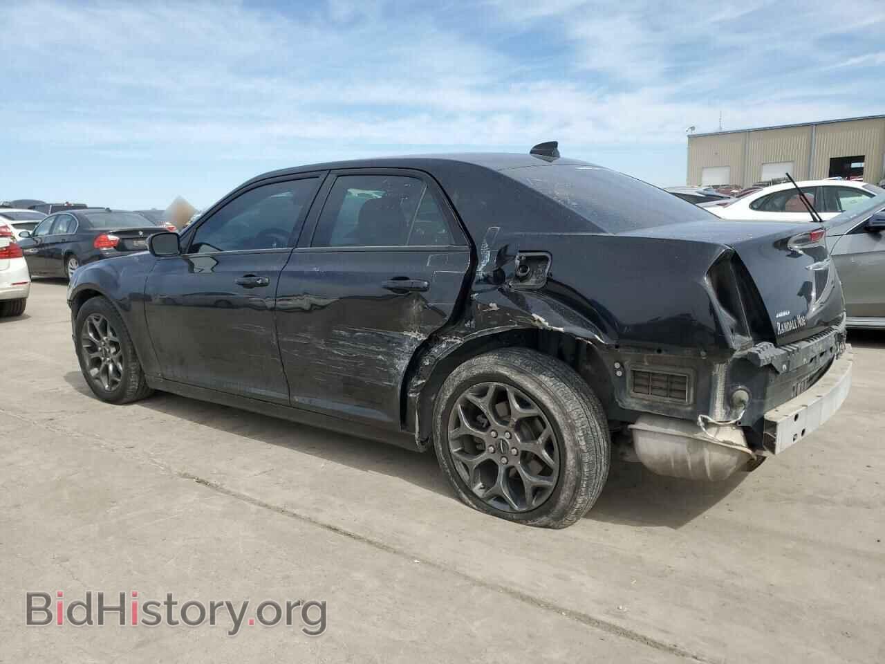 2017 CHRYSLER 300 - VIN: 2C3CCAGG6HH648189 - Photo 2